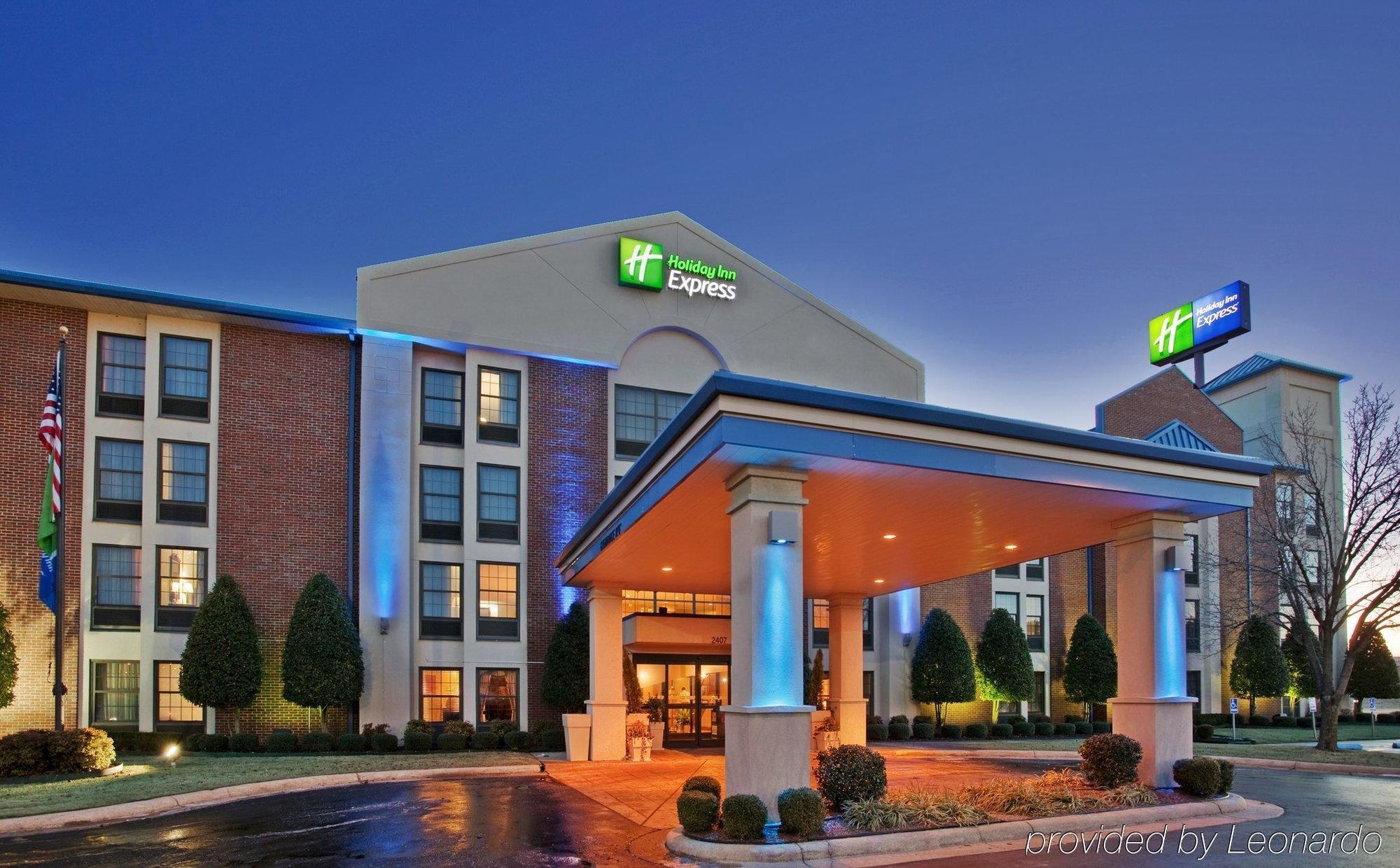 La Quinta By Wyndham Jonesboro Hotel Exterior foto